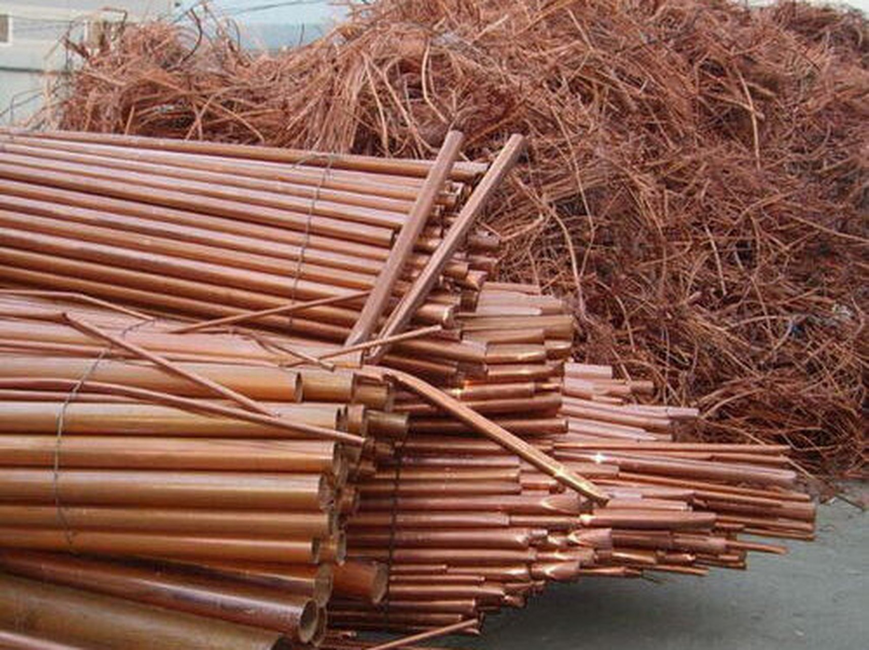 ��ͭ����